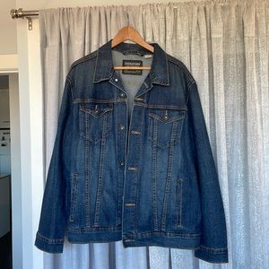 Levi Men’s Denim Jacket. XXL